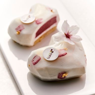 리치&블루블랙베리 벚꽃 무스케이크
